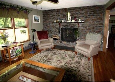 129 Wall St, Middleboro, MA 02346 - photo 6