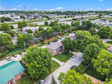 805 NW Mock Ave, Blue Springs, MO 64015 - photo 2