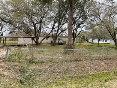 8406 W Sherri Cir, Manvel, TX 77578 - photo 5