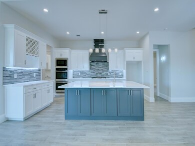 8836 Vermillion St, North Richland Hills, TX 76180 - photo 3