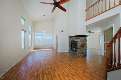 16817S31stWay003