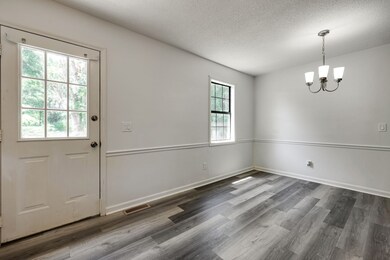 142 Hendon Memorial Rd, Shelbyville, TN 37160 - photo 6