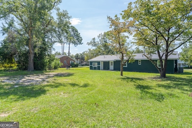 210 W Graham St, Mc Rae, GA 31055 - photo 7