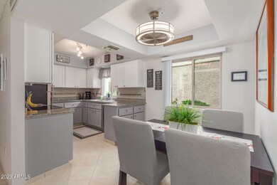 Kitchen & Dining Room