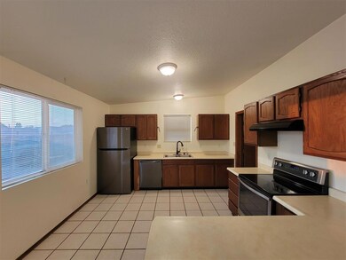 506 Plainview Dr, Alamogordo, NM 88310 - photo 6