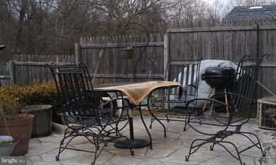 8539 Pioneer Dr unit A, Severn, MD 21144 - photo 3