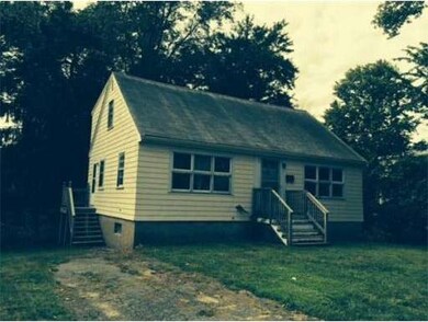 32 Humboldt St, Waltham, MA 02452 - photo 2