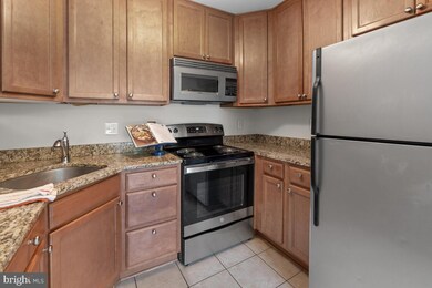 501 Prospect Blvd unit B-39 PHASE 1, Frederick, MD 21701 - photo 5