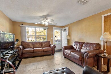 7532 Jana Ln S, Jacksonville, FL 32210 - photo 3