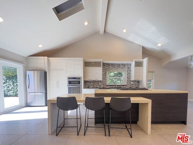 15424 Camarillo St, Sherman Oaks, CA 91403 - photo 7