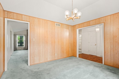 1322 Weaver Dr-06