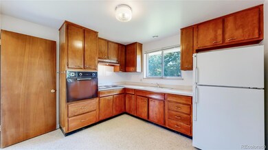 2549 Kitchen
