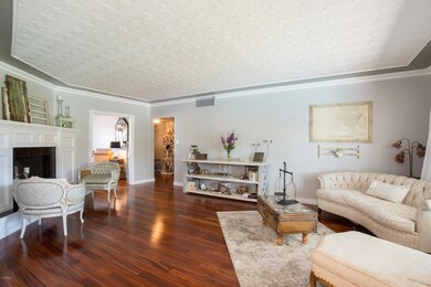 710 E Hayward-6