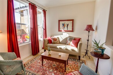 Light & Bright ..... Warm & Inviting......  room o