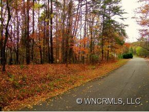 640 Whitney Blvd, Lake Lure, NC 28746 - photo 4