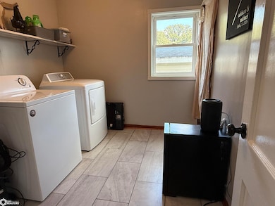 504 E Main St, Lake Mills, IA 50450 - photo 5