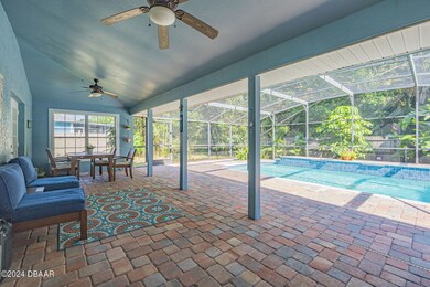 61-Lanai with ample shade from sun