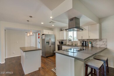 Listing_677453_Photo_2