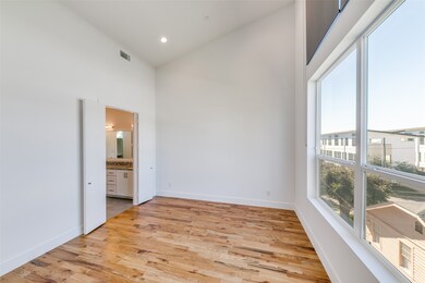 5927 Lindell Ave unit 102, Dallas, TX 75206 - photo 7