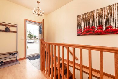 5176 Fox Sedge Ln, Fitchburg, WI 53711 - photo 3