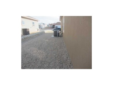 14255 Desert Sunset Dr, Horizon City, TX 79928 - photo 7