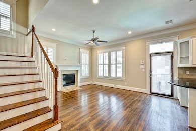 1525 Oxford St, Houston, TX 77008 - photo 4