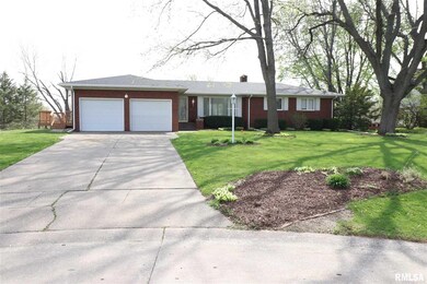 4217 Belle Ct, Davenport, IA 52807 - photo 4
