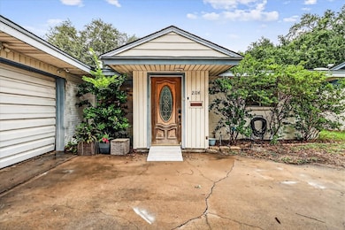 2114 Colorado St, Kingsville, TX 78363 - photo 7