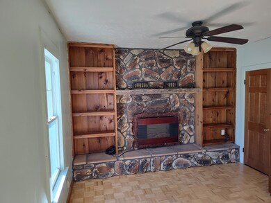 135 W Heald Fireplace