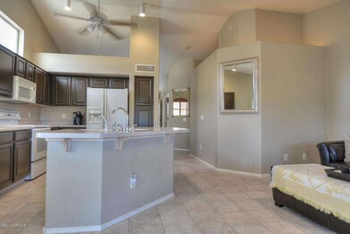 006 Vaulted Ceilings