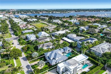 730 9th Ave S, Naples, FL 34102 - photo 6