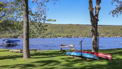 Beautiful lake Views