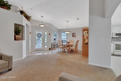 3-Living-Room