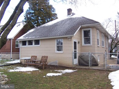 1366 Arnold Ave, Abington, PA 19001 - photo 3