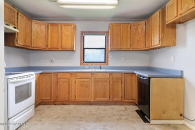 116 Rougeau Road-6