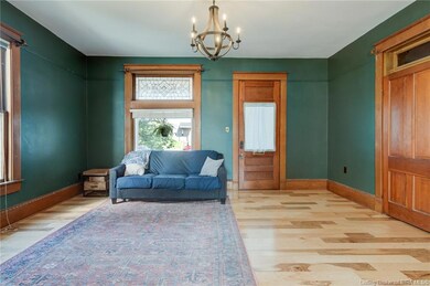 1401 Chartres St, New Albany, IN 47150 - photo 5