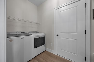 1313 3rd St SW, Mount Vernon, IA 52314 - photo 7