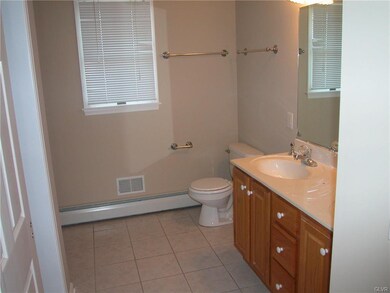 383 Demaria Dr, Easton, PA 18040 - photo 6