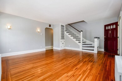 17 Sycamore St, Fairhaven, MA 02719 - photo 4