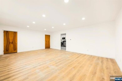 175 Biltmore St unit 2, North Arlington, NJ 07031 - photo 5