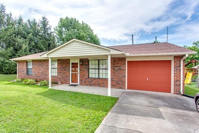 732 Genesis Ln