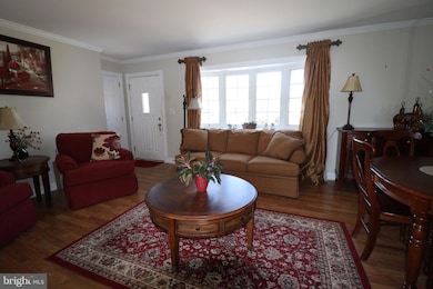 56 Sherbrooke Rd, Ewing, NJ 08638 - photo 3