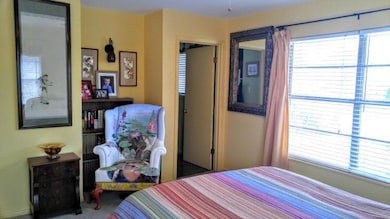 810 Ettie St, Fredericksburg, TX 78624 - photo 5