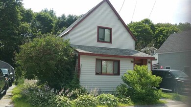 13 Pleasant St, Lincoln, NH 03251 - photo 2