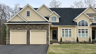 77 Fairway View Dr unit 77, Sutton, MA 01590 - photo 4