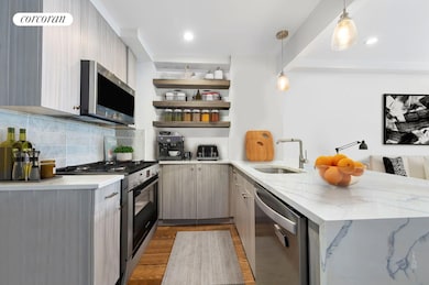 23-33 31st Rd unit 1, Astoria, NY 11106 - photo 3