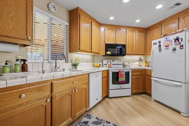 1156 Golden Gate Trail, Redding, CA 96003 - photo 5