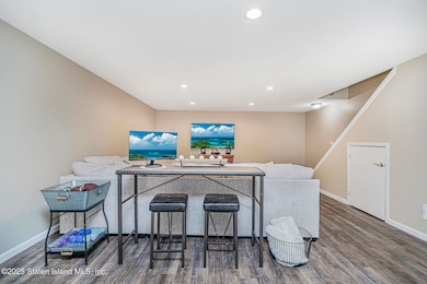 27 Berry Ct unit 565, Staten Island, NY 10309 - photo 5