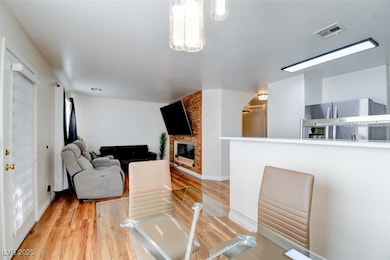 2529 Charleville Ave unit 101, Las Vegas, NV 89106 - photo 2