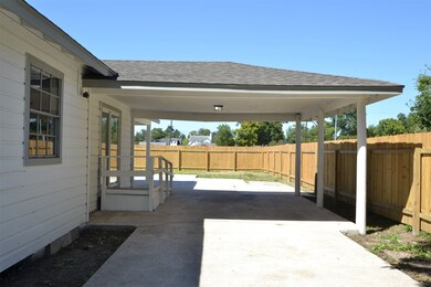 2421 Crittenden St, Houston, TX 77026 - photo 2